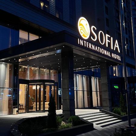 Sofia International Hotel Bisjkek Eksteriør billede