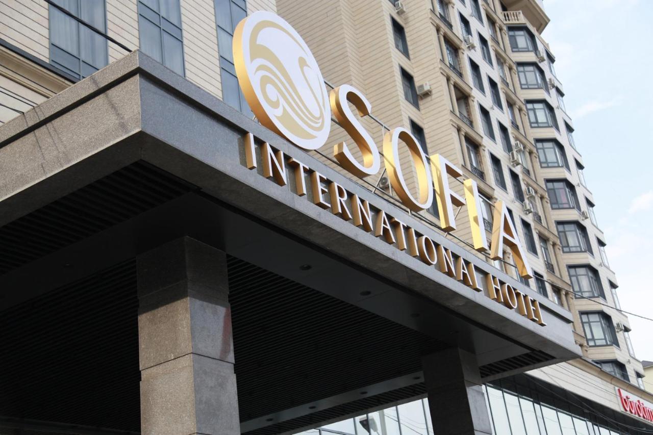 Sofia International Hotel Bisjkek Eksteriør billede